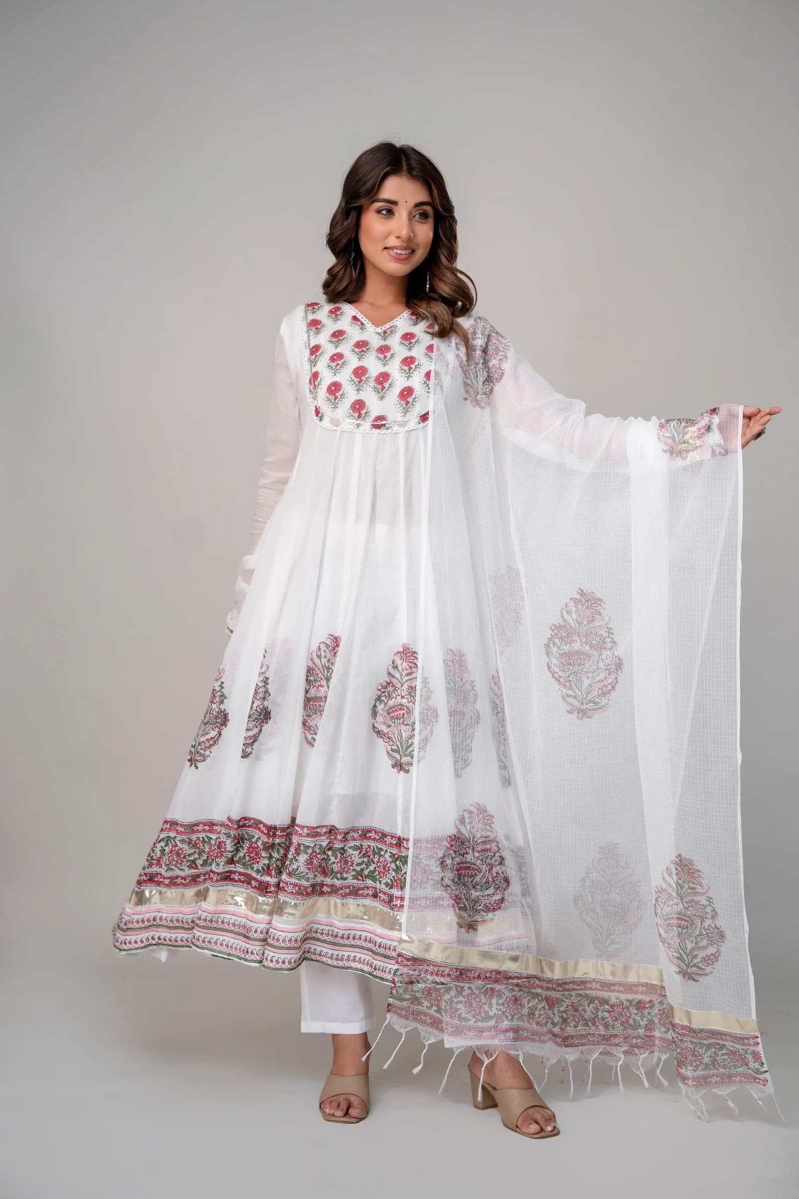 Vintage Crimson Buta Anarkali Set