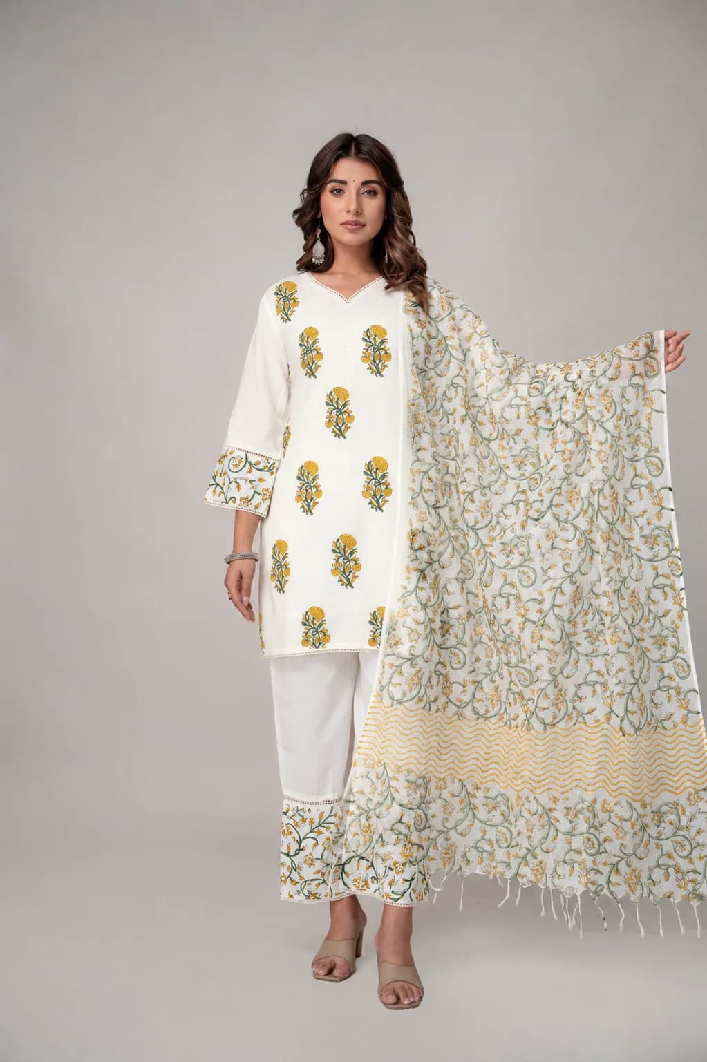 Golden Bloom Hand Blocked Set